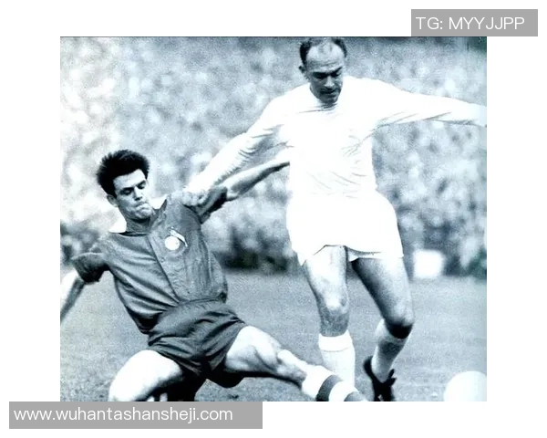 83号足球球星的辉煌历程与传奇时刻回顾