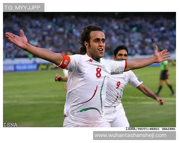 伊朗足球历史十大球星排名揭秘 他们的传奇故事与成就 伊朗足球历史十大球星排名揭秘 他们的传奇故事与成就